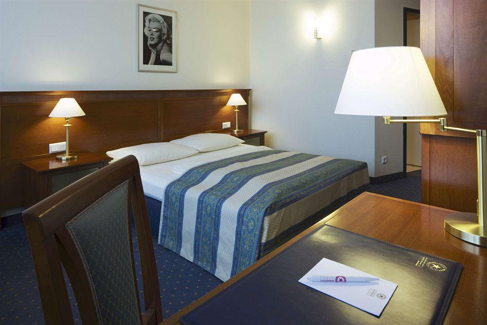 Hollywood Media Hotel Am Kurfuerstendamm Berlin Eksteriør bilde